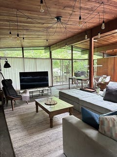 /international/us/23-peacock-farm-road-lexington-ma-110108298191/