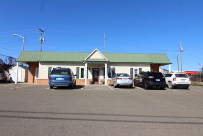 /international/us/106-calhoun-street-galax-va-110105261825/