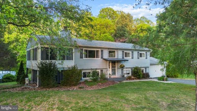 /international/us/635-teton-court-lothian-md-110107605126/