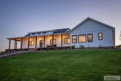 /international/us/1032-e-butte-road-menan-id-110099380321/