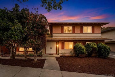 /international/us/2134-via-robles-oceanside-ca-110108387878/