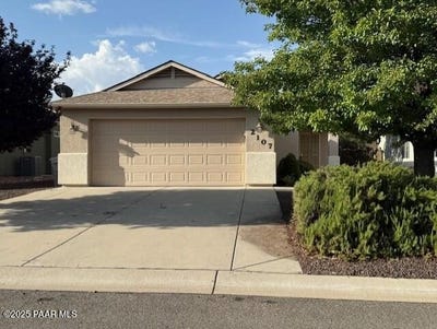 /international/us/2107-touchstone-drive-chino-valley-az-110101223315/?lang=en