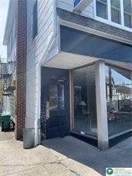 /international/us/12-pennsylvania-avenue-pen-argyl-boro-pa-110107852594/