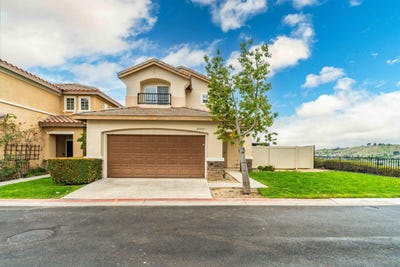 /international/us/27713-iris-court-santa-clarita-ca-110098480297/?lang=zh-tw