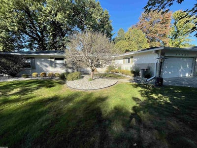 /international/us/37431-tall-oak-drive-clinton-township-mi-110120037610/