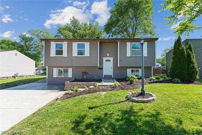 /international/us/78-summerberry-lane-niles-oh-110108413913/