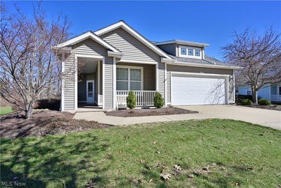 /international/us/1908-pembrooke-lane-avon-oh-110106331151/