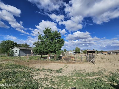 /international/us/1125-rancho-road-fernley-nv-110108355040/