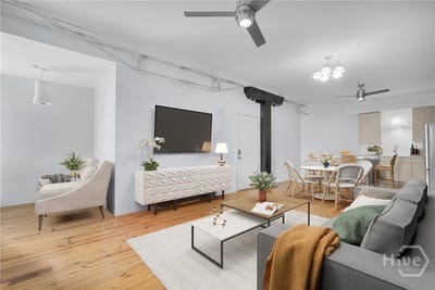 /international/us/310-w-broughton-street-savannah-ga-110105879344/