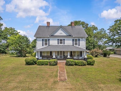 /international/us/149-roanoke-road-liberty-sc-110100554007/