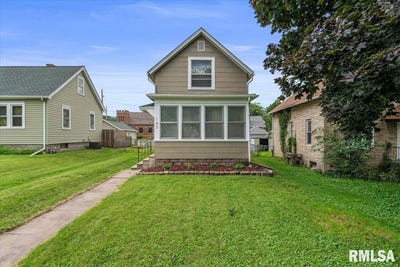 /international/us/147-north-thornwood-avenue-davenport-ia-110101138919/