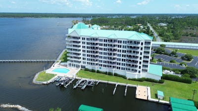 /international/us/1600-marina-bay-drive-panama-city-fl-110101096909/
