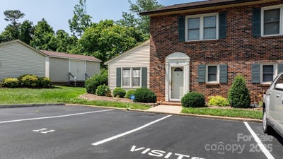 /international/us/1330-5th-street-ne-hickory-nc-110100049956/