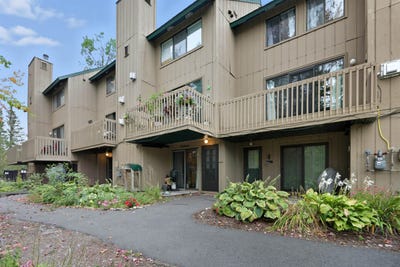 /international/us/3-chippawa-way-waterville-valley-nh-110104614115/