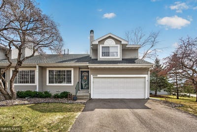 /international/us/15705-25th-place-n-plymouth-mn-110107354609/