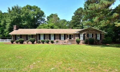 /international/us/25978-hwy-48-whitakers-nc-110100469147/