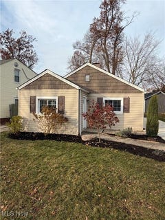 /international/us/14708-delaware-avenue-lakewood-oh-110103653798/