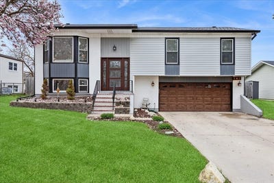 /international/us/140-wedgewood-way-bolingbrook-il-110107481231/