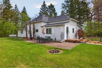 /international/us/18277-150th-street-park-rapids-mn-110108339181/