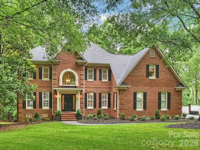 /international/us/2616-giverny-drive-charlotte-nc-110108552785/?lang=de