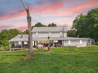 /international/us/2477-orchard-road-hillsboro-ky-110108609371/