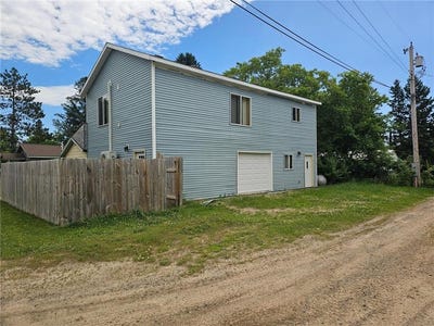 /international/us/23-2nd-street-se-akeley-mn-110100806954/