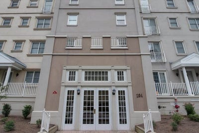 /international/us/204-shearwater-ct-west-jc-greenville-nj-110106093057/
