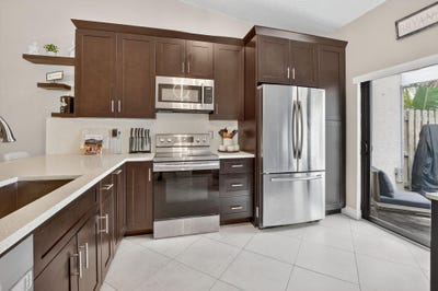/international/us/1005-nw-53-street-deerfield-beach-fl-110100512262/