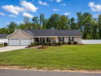 /international/us/327-edgewood-cir-douglas-ga-110107733012/