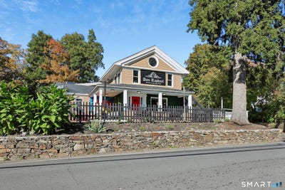 /international/us/18-neumann-street-naugatuck-ct-110120556288/