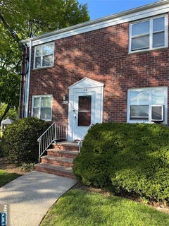 /international/us/476-heath-place-hackensack-nj-110107806175/