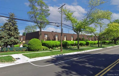 /international/us/200-hilton-avenue-hempstead-ny-110106095108/
