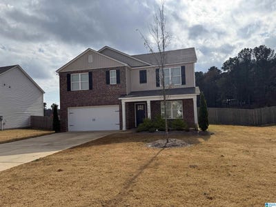 /international/us/17928-april-leigh-circle-vance-al-110103693136/