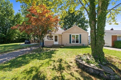 /international/us/1008-e-332nd-street-eastlake-oh-110101113619/