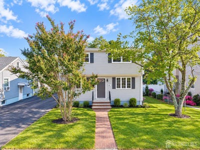 /international/us/41-new-street-spotswood-nj-110110255343/