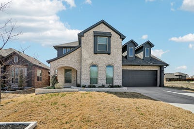 /international/us/1309-foxtails-court-godley-tx-110108348932/