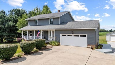 /international/us/6416-fernlane-circle-ne-hartville-oh-110101219424/