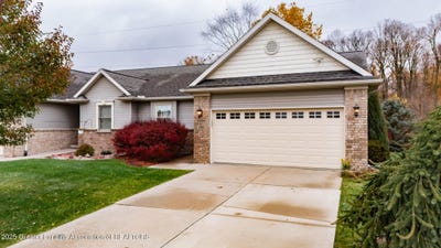 /international/us/293-vansickle-drive-charlotte-mi-110103421784/