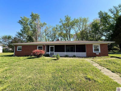 /international/us/110-w-pierson-st-fredonia-ky-110107303348/