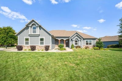 /international/us/22702-e-41st-terrace-blue-springs-mo-110120408209/