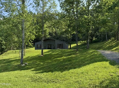 /international/us/1949-stout-branch-road-mountain-city-tn-110100838364/