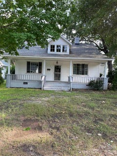 /international/us/202-marion-street-clover-sc-110109063147/