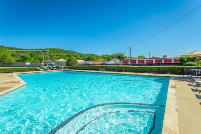 /international/us/900-mountain-creek-road-chattanooga-tn-110102354424/
