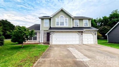 /international/us/3010-williams-station-road-matthews-nc-110108548961/