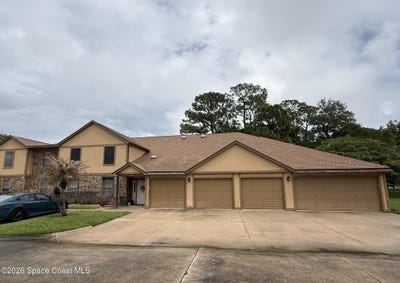 /international/us/9032-manchester-lane-melbourne-fl-110107154844/