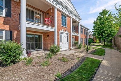 /international/us/540-shorely-drive-barrington-il-110108637100/