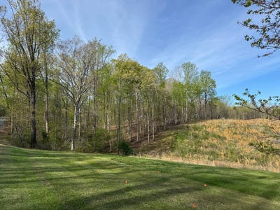 /international/us/3-crump-road-cumberland-va-110107536289/