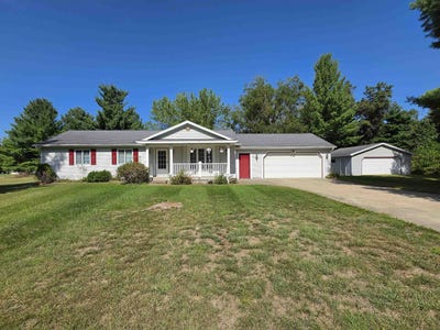 /international/us/1036-fairview-court-lone-rock-wi-110110275286/