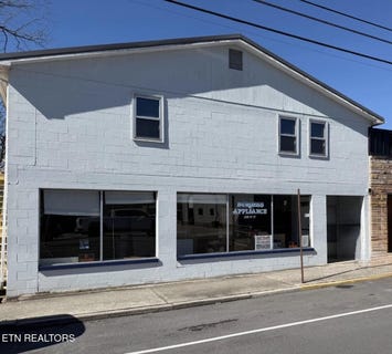 /international/us/220-fourth-st-crossville-tn-110120112930/