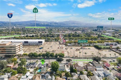 /international/us/626-n-grand-santa-ana-ca-110106213830/